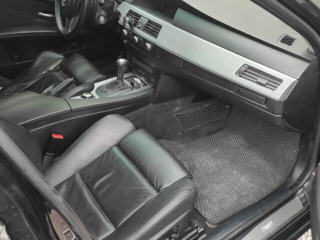 Черный БМВ 5 Серия, объемом двигателя 3 л и пробегом 347 тыс. км за 7000 $, фото 10 на Automoto.ua