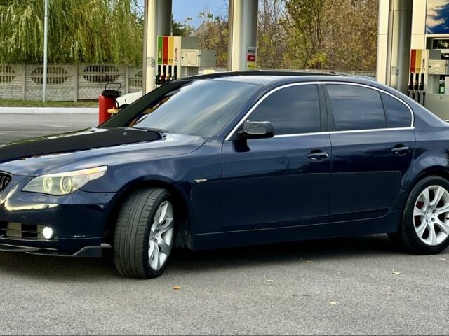 Черный БМВ 5 Серия, объемом двигателя 3 л и пробегом 295 тыс. км за 8599 $, фото 8 на Automoto.ua