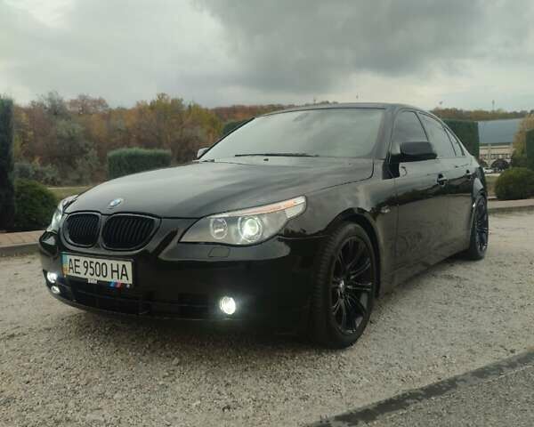Черный БМВ 5 Серия, объемом двигателя 2.93 л и пробегом 365 тыс. км за 8900 $, фото 1 на Automoto.ua
