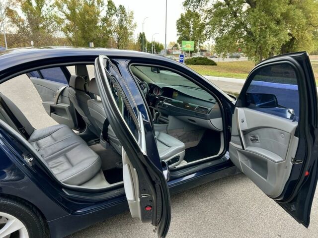 Черный БМВ 5 Серия, объемом двигателя 3 л и пробегом 295 тыс. км за 8599 $, фото 19 на Automoto.ua