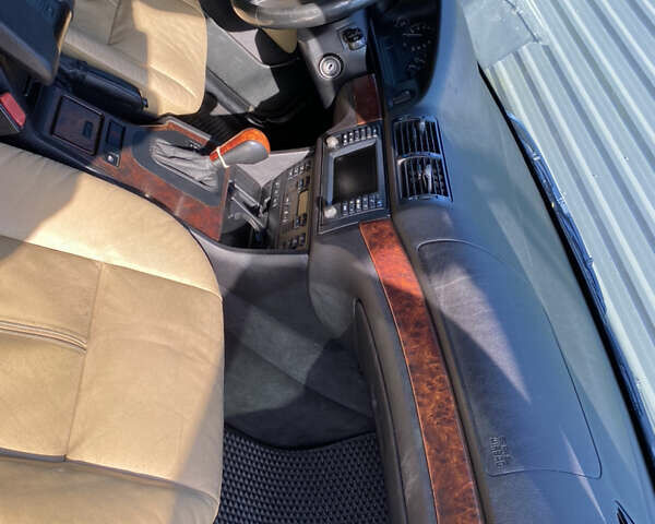Черный БМВ 5 Серия, объемом двигателя 2.5 л и пробегом 331 тыс. км за 5400 $, фото 24 на Automoto.ua