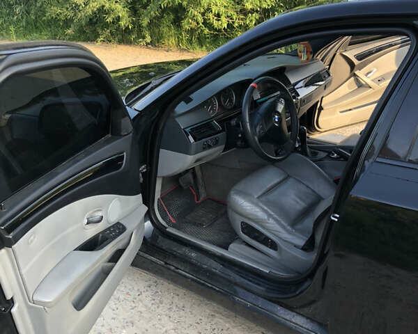 Черный БМВ 5 Серия, объемом двигателя 2.99 л и пробегом 492 тыс. км за 7999 $, фото 11 на Automoto.ua