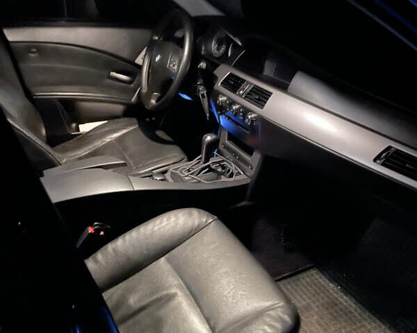 Черный БМВ 5 Серия, объемом двигателя 2.5 л и пробегом 360 тыс. км за 8200 $, фото 2 на Automoto.ua