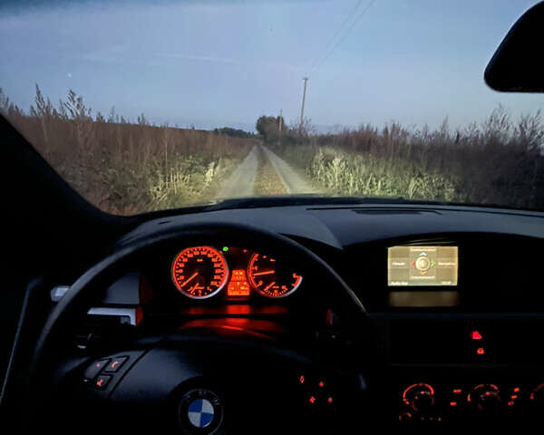 Чорний БМВ 5 Серія, об'ємом двигуна 2.99 л та пробігом 350 тис. км за 8500 $, фото 7 на Automoto.ua