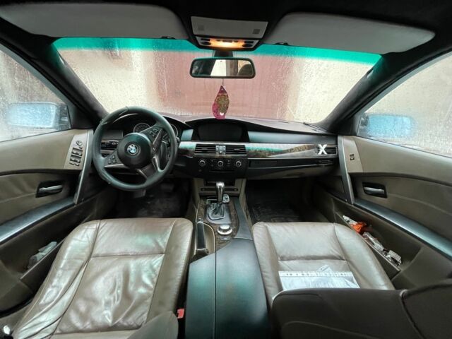 Черный БМВ 5 Серия, объемом двигателя 3 л и пробегом 360 тыс. км за 6494 $, фото 6 на Automoto.ua