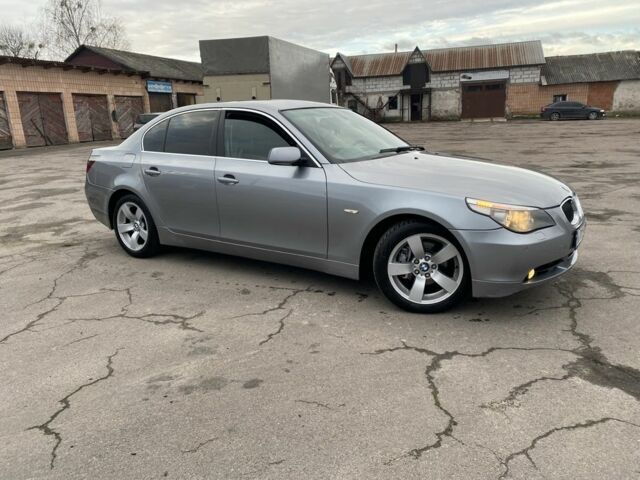 Черный БМВ 5 Серия, объемом двигателя 3 л и пробегом 300 тыс. км за 4499 $, фото 2 на Automoto.ua