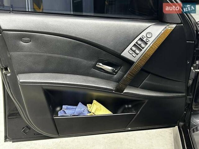 БМВ 5 Серия 2004 в Черновцах на Automoto.ua Черный БМВ 5 Серия, объемом двигателя 2.99 л и пробегом 360 тыс. км за 11400 $, фото 7 на Automoto.ua