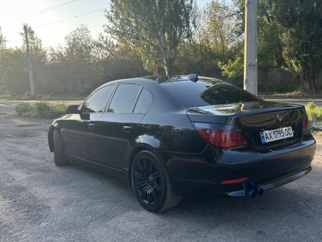 Черный БМВ 5 Серия, объемом двигателя 2.5 л и пробегом 400 тыс. км за 8600 $, фото 3 на Automoto.ua