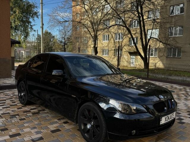 Черный БМВ 5 Серия, объемом двигателя 3 л и пробегом 400 тыс. км за 8500 $, фото 1 на Automoto.ua
