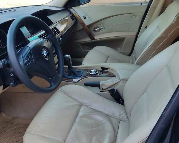 Черный БМВ 5 Серия, объемом двигателя 2.99 л и пробегом 460 тыс. км за 8300 $, фото 3 на Automoto.ua
