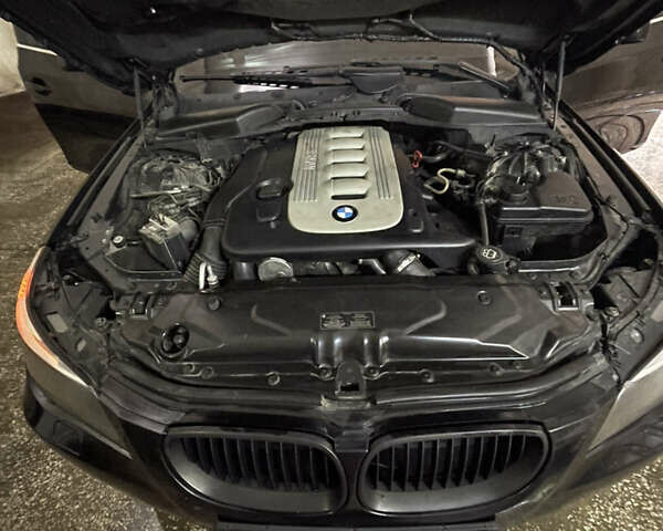 Чорний БМВ 5 Серія, об'ємом двигуна 2.99 л та пробігом 350 тис. км за 8500 $, фото 14 на Automoto.ua