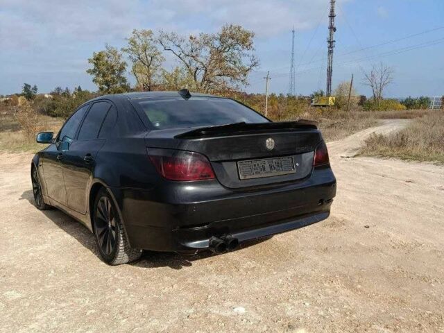 БМВ 5 Серия 2004 в Изюме на Automoto.ua Черный БМВ 5 Серия, объемом двигателя 3 л и пробегом 484 тыс. км за 4300 $, фото 1 на Automoto.ua