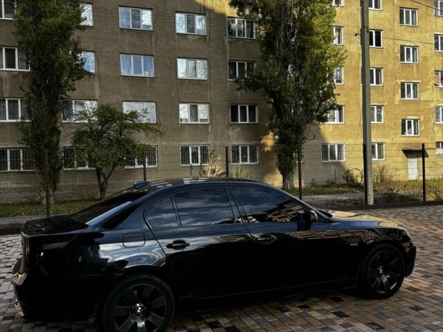 Черный БМВ 5 Серия, объемом двигателя 3 л и пробегом 400 тыс. км за 8500 $, фото 6 на Automoto.ua