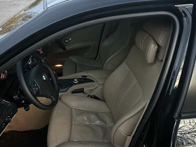 Чорний БМВ 5 Серія, об'ємом двигуна 3 л та пробігом 330 тис. км за 10500 $, фото 3 на Automoto.ua