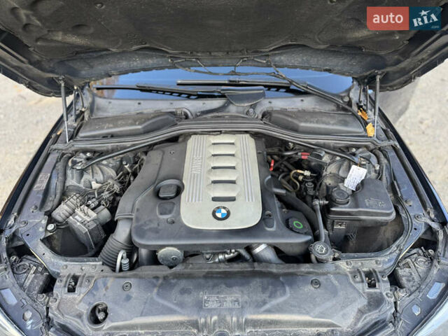 Черный БМВ 5 Серия, объемом двигателя 3 л и пробегом 384 тыс. км за 9500 $, фото 25 на Automoto.ua
