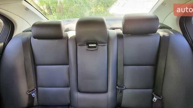 Черный БМВ 5 Серия, объемом двигателя 2.2 л и пробегом 296 тыс. км за 7900 $, фото 27 на Automoto.ua