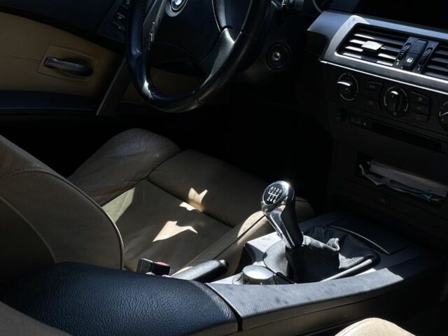 Черный БМВ 5 Серия, объемом двигателя 0 л и пробегом 450 тыс. км за 4000 $, фото 5 на Automoto.ua