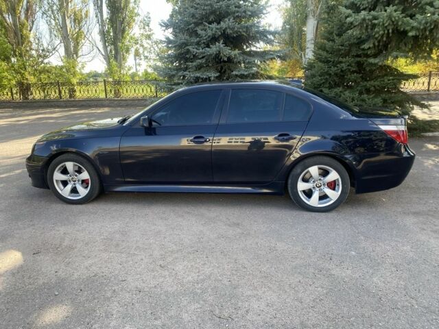 Черный БМВ 5 Серия, объемом двигателя 2.5 л и пробегом 402 тыс. км за 9200 $, фото 2 на Automoto.ua