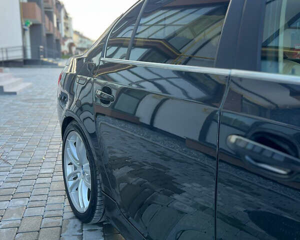 Чорний БМВ 5 Серія, об'ємом двигуна 2.99 л та пробігом 234 тис. км за 11111 $, фото 5 на Automoto.ua