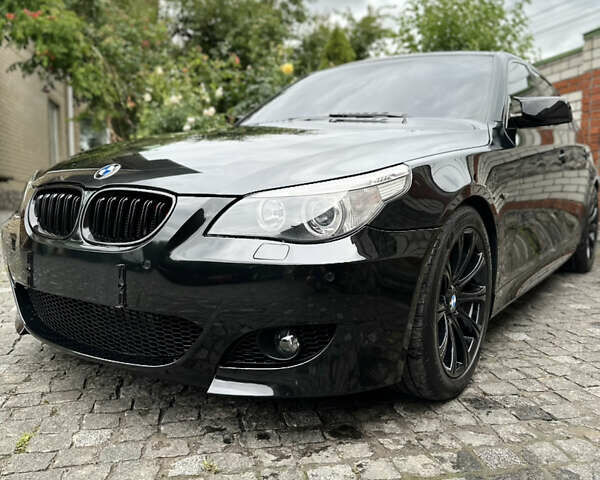 Черный БМВ 5 Серия, объемом двигателя 2.5 л и пробегом 311 тыс. км за 13500 $, фото 33 на Automoto.ua