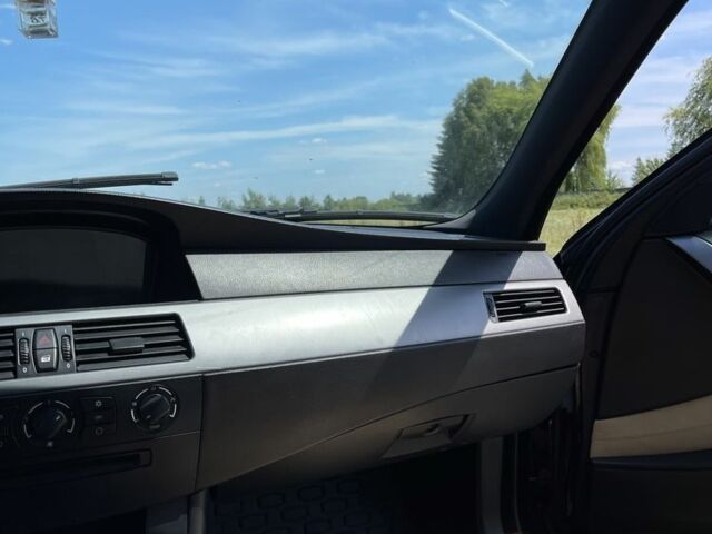 Черный БМВ 5 Серия, объемом двигателя 0 л и пробегом 450 тыс. км за 4000 $, фото 8 на Automoto.ua