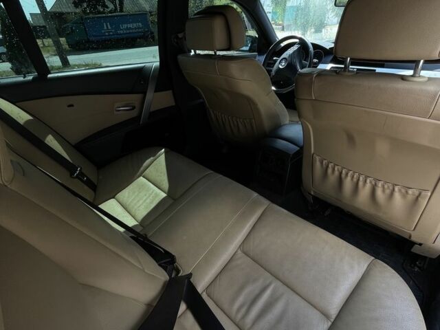 Черный БМВ 5 Серия, объемом двигателя 0 л и пробегом 450 тыс. км за 4000 $, фото 7 на Automoto.ua