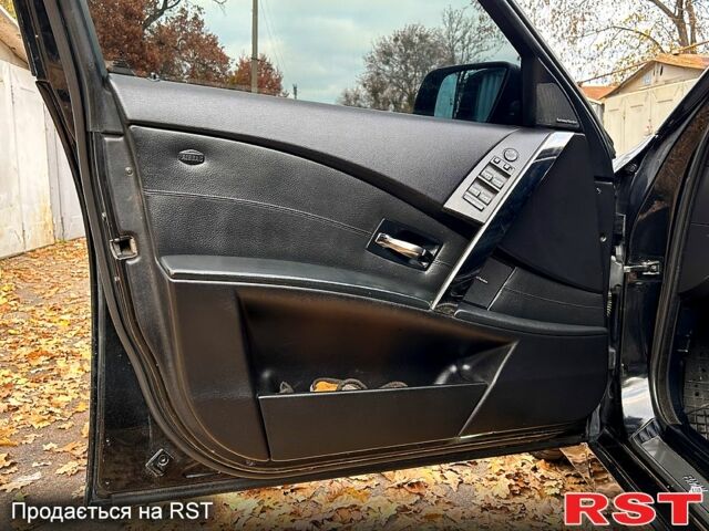 Черный БМВ 5 Серия, объемом двигателя 3 л и пробегом 230 тыс. км за 8300 $, фото 11 на Automoto.ua