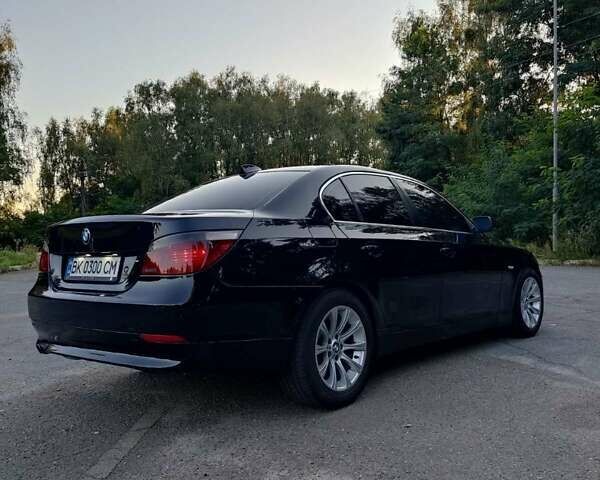 Черный БМВ 5 Серия, объемом двигателя 2.99 л и пробегом 460 тыс. км за 8300 $, фото 1 на Automoto.ua