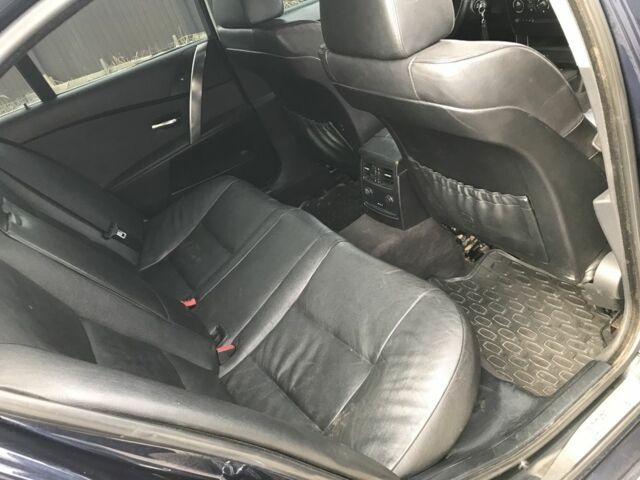 БМВ 5 Серия 2004 в Петропавловке на Automoto.ua Черный БМВ 5 Серия, объемом двигателя 3 л и пробегом 500 тыс. км за 5000 $, фото 5 на Automoto.ua