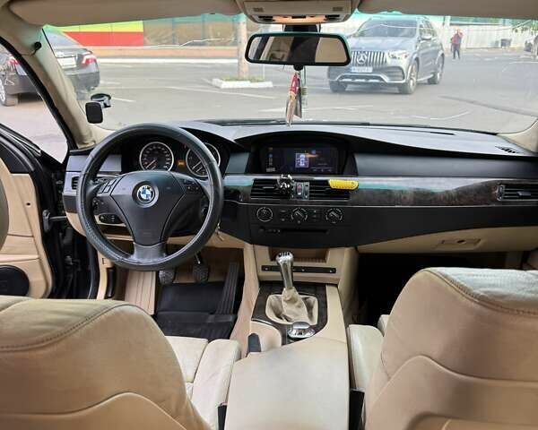 Черный БМВ 5 Серия, объемом двигателя 2.99 л и пробегом 293 тыс. км за 8000 $, фото 3 на Automoto.ua