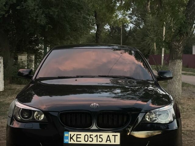 Черный БМВ 5 Серия, объемом двигателя 3 л и пробегом 350 тыс. км за 9000 $, фото 5 на Automoto.ua
