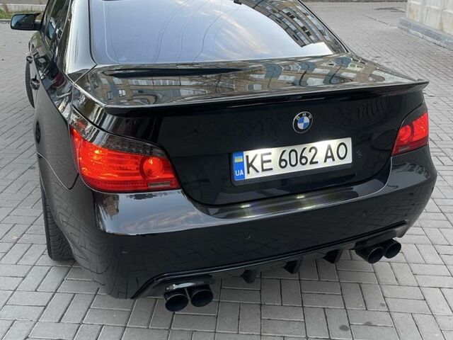 Черный БМВ 5 Серия, объемом двигателя 3 л и пробегом 320 тыс. км за 12000 $, фото 7 на Automoto.ua