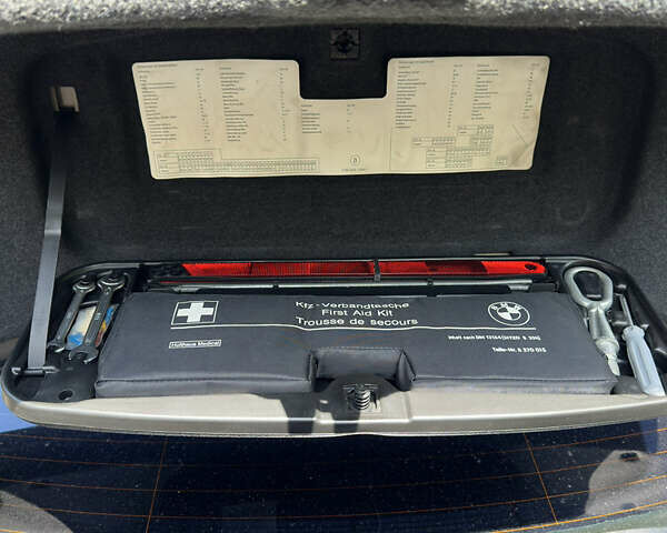 Черный БМВ 5 Серия, объемом двигателя 2.5 л и пробегом 311 тыс. км за 13500 $, фото 65 на Automoto.ua