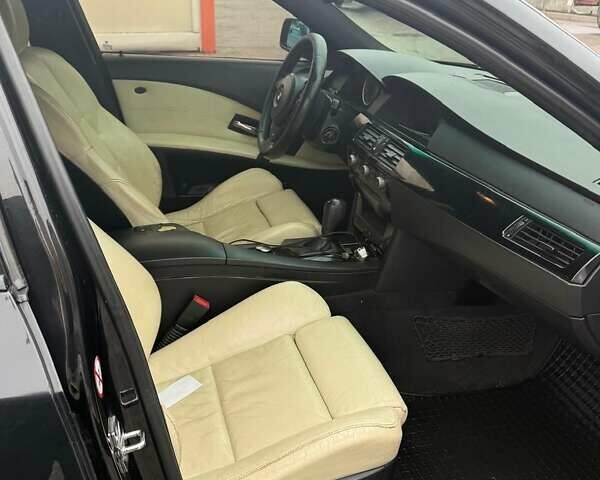 Чорний БМВ 5 Серія, об'ємом двигуна 2.98 л та пробігом 395 тис. км за 7500 $, фото 17 на Automoto.ua
