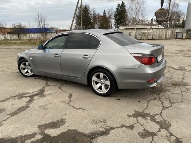 Черный БМВ 5 Серия, объемом двигателя 3 л и пробегом 300 тыс. км за 4499 $, фото 6 на Automoto.ua