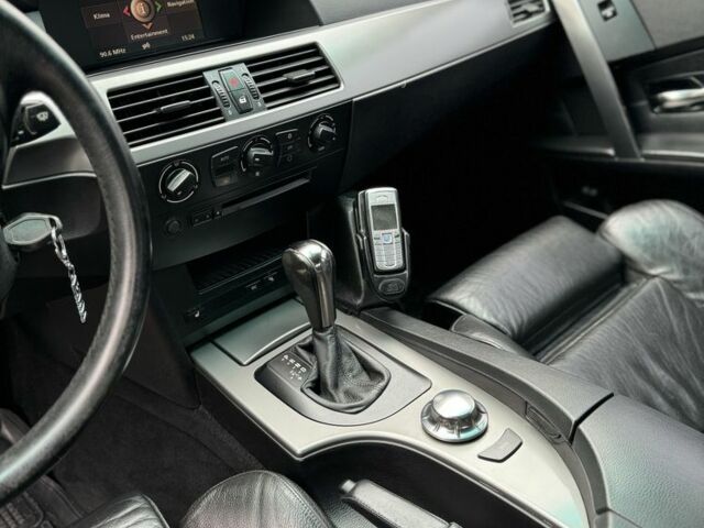 Черный БМВ 5 Серия, объемом двигателя 3 л и пробегом 360 тыс. км за 8700 $, фото 16 на Automoto.ua