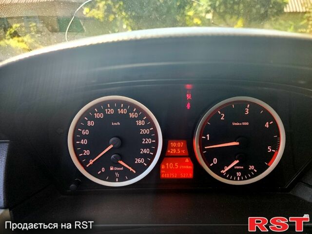 Черный БМВ 5 Серия, объемом двигателя 2.5 л и пробегом 348 тыс. км за 7300 $, фото 4 на Automoto.ua