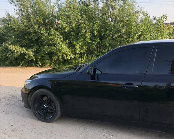 Черный БМВ 5 Серия, объемом двигателя 2.99 л и пробегом 492 тыс. км за 7999 $, фото 6 на Automoto.ua