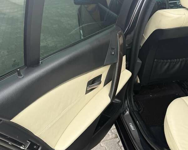 Чорний БМВ 5 Серія, об'ємом двигуна 2.98 л та пробігом 395 тис. км за 7500 $, фото 11 на Automoto.ua