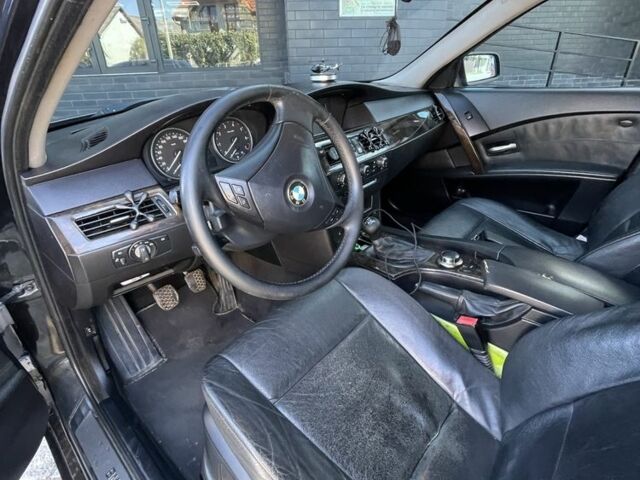 Чорний БМВ 5 Серія, об'ємом двигуна 2.5 л та пробігом 393 тис. км за 6600 $, фото 4 на Automoto.ua