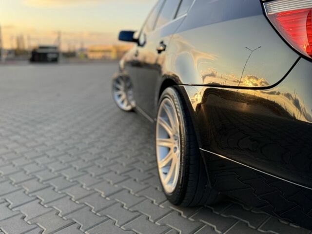 Черный БМВ 5 Серия, объемом двигателя 2.2 л и пробегом 279 тыс. км за 7199 $, фото 13 на Automoto.ua