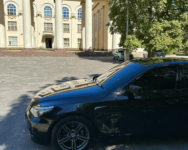 Черный БМВ 5 Серия, объемом двигателя 2.2 л и пробегом 348 тыс. км за 7900 $, фото 1 на Automoto.ua