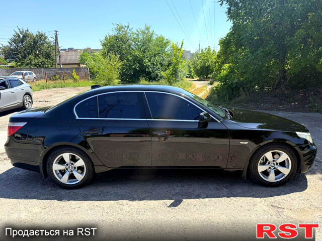 Черный БМВ 5 Серия, объемом двигателя 2.2 л и пробегом 340 тыс. км за 6800 $, фото 3 на Automoto.ua