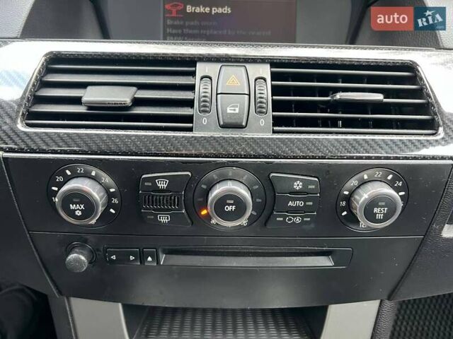 Чорний БМВ 5 Серія, об'ємом двигуна 3 л та пробігом 148 тис. км за 8100 $, фото 22 на Automoto.ua