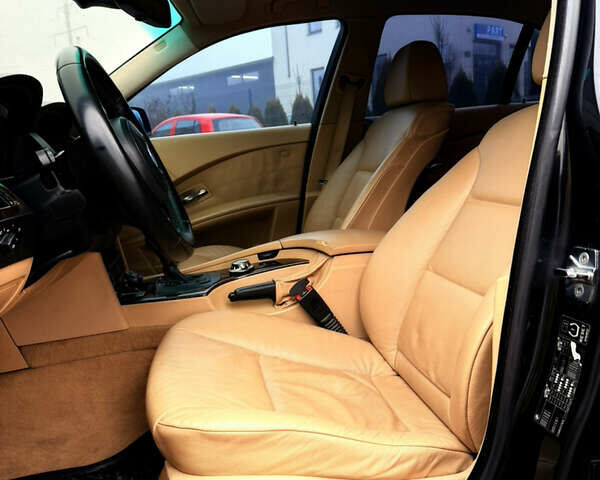 Черный БМВ 5 Серия, объемом двигателя 2.5 л и пробегом 220 тыс. км за 6750 $, фото 32 на Automoto.ua