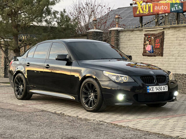 Чорний БМВ 5 Серія, об'ємом двигуна 3 л та пробігом 291 тис. км за 11900 $, фото 7 на Automoto.ua