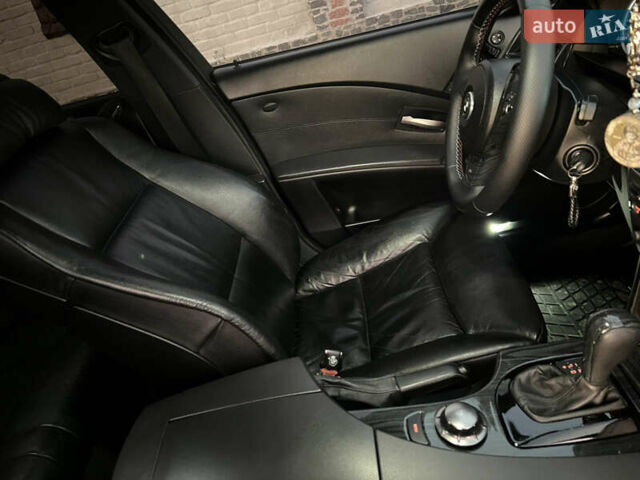Чорний БМВ 5 Серія, об'ємом двигуна 3 л та пробігом 291 тис. км за 11900 $, фото 50 на Automoto.ua