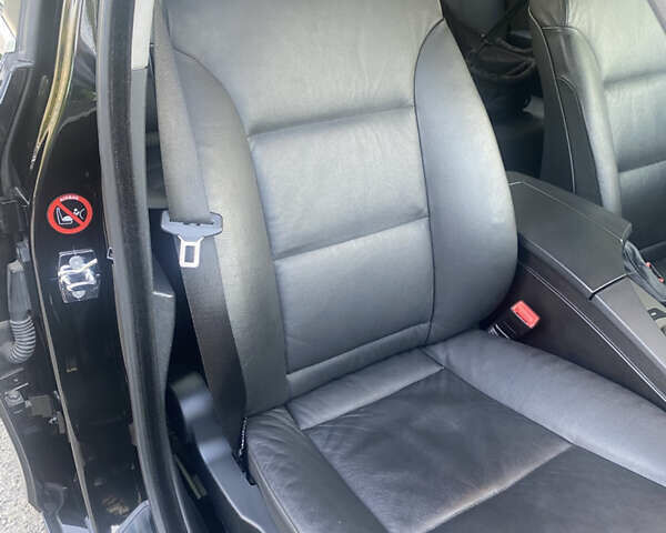 Черный БМВ 5 Серия, объемом двигателя 2.5 л и пробегом 134 тыс. км за 12800 $, фото 13 на Automoto.ua