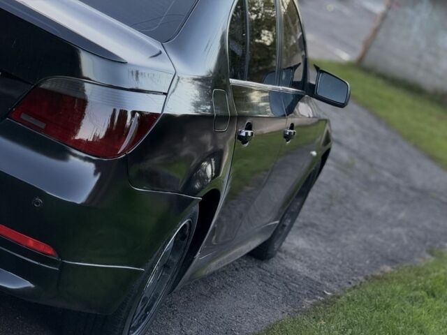 Черный БМВ 5 Серия, объемом двигателя 3 л и пробегом 380 тыс. км за 6700 $, фото 9 на Automoto.ua