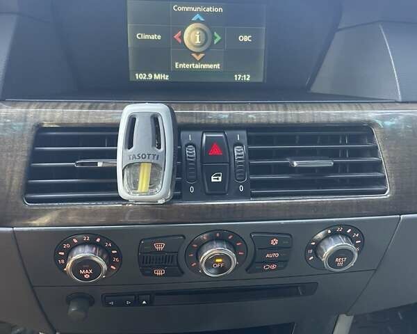 Черный БМВ 5 Серия, объемом двигателя 3 л и пробегом 360 тыс. км за 7500 $, фото 15 на Automoto.ua